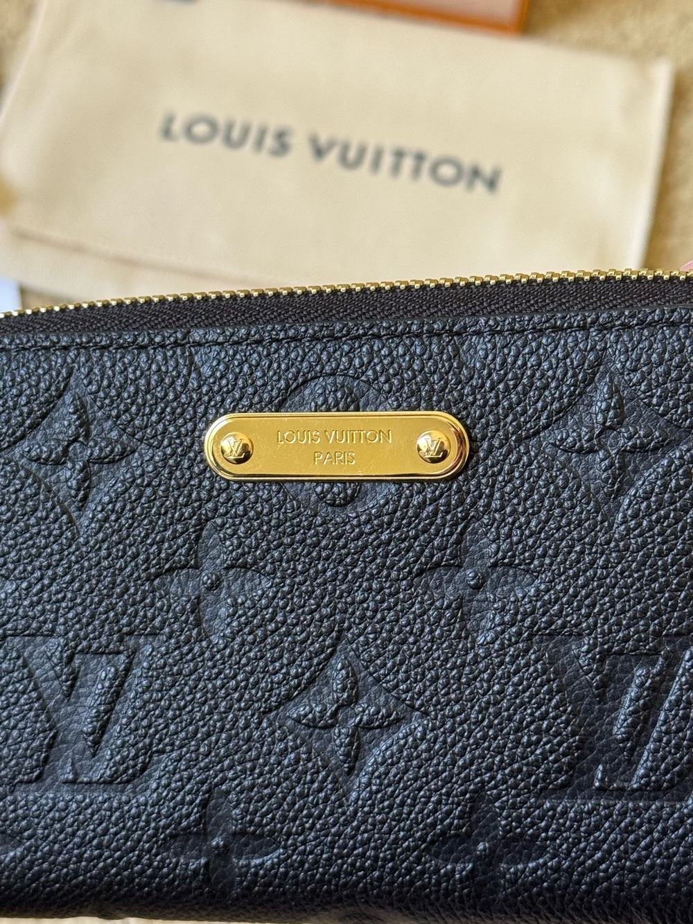 Louis Vuitton Black Empriente Leather Margot Wallet - Picture 3 of 8